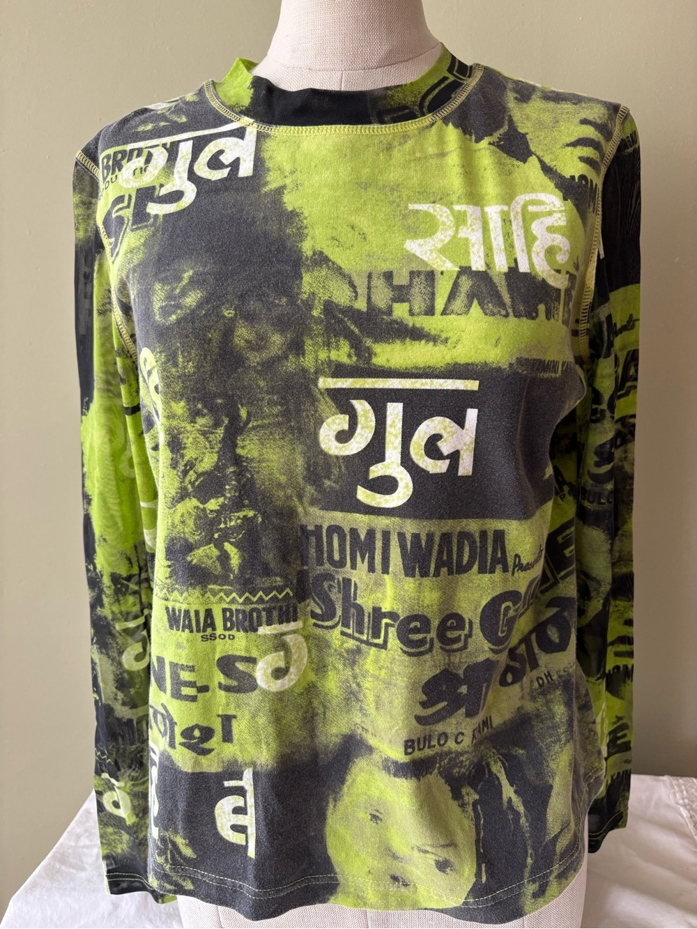 SPANNER Neon Lime & Black Graphic mesh sleeves Top size m